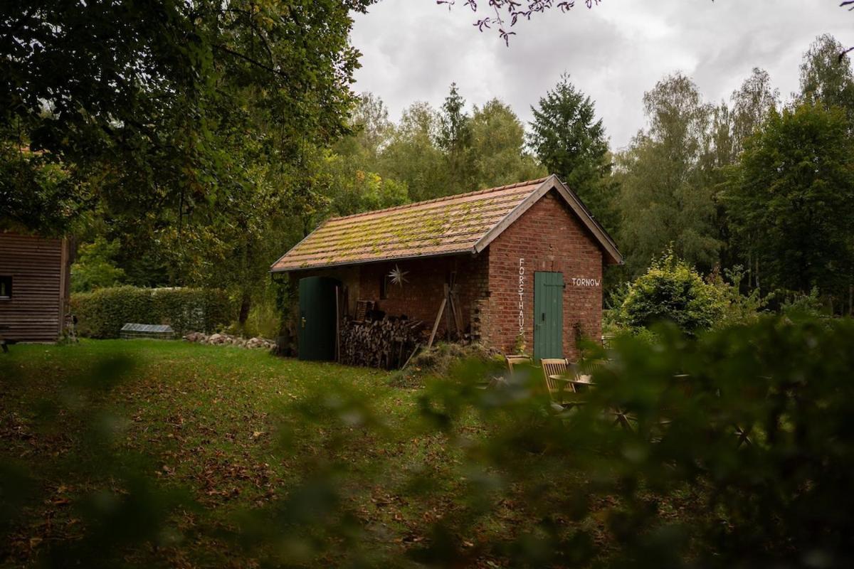 Wald- Und Seeidyll Im Historischen Forsthaus Neuruppin Eksteriør billede
