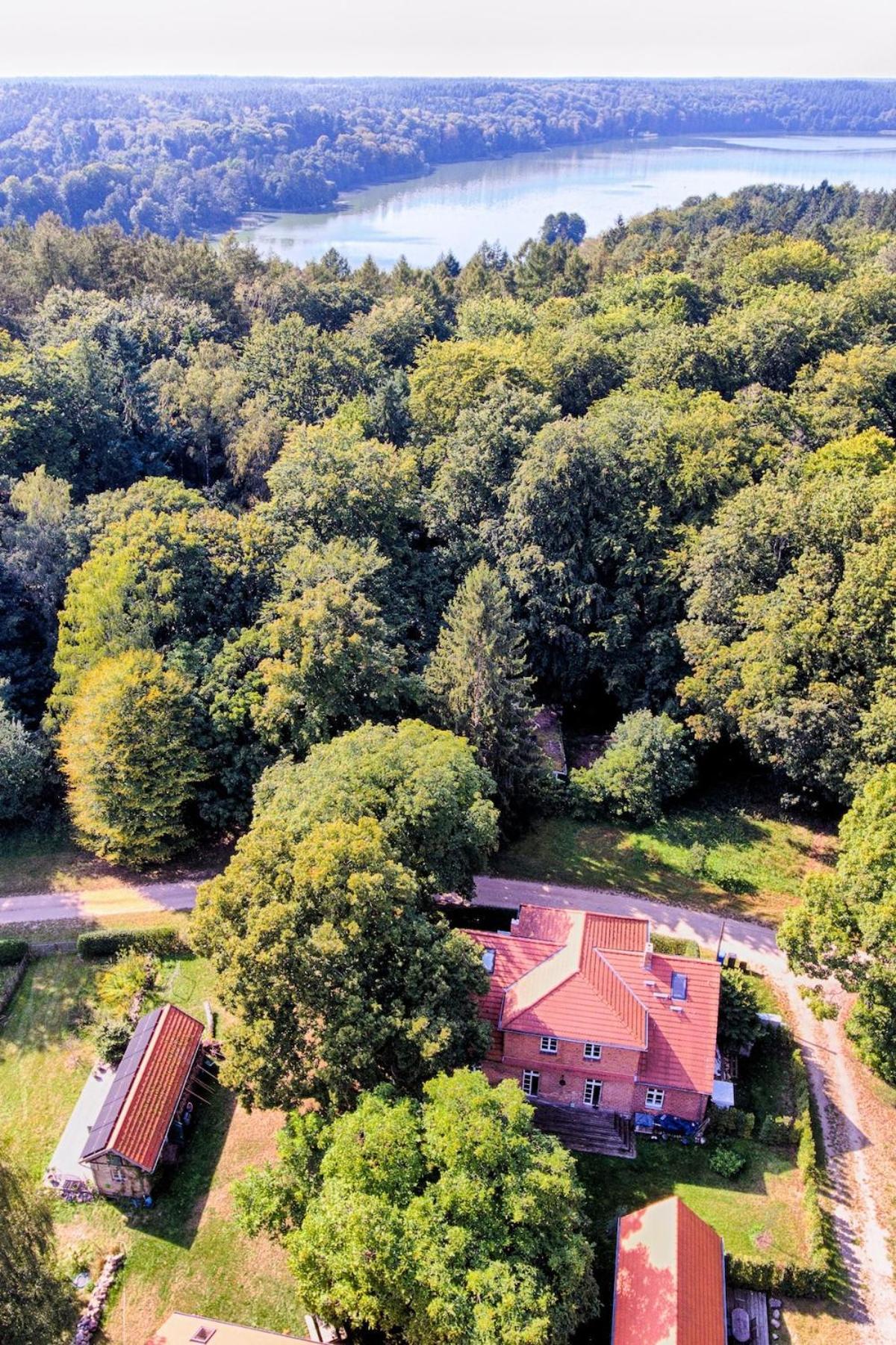 Wald- Und Seeidyll Im Historischen Forsthaus Neuruppin Eksteriør billede